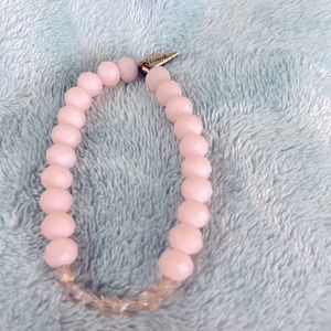 Grimish pink and clear bracelet, so pretty, fits a 71/2